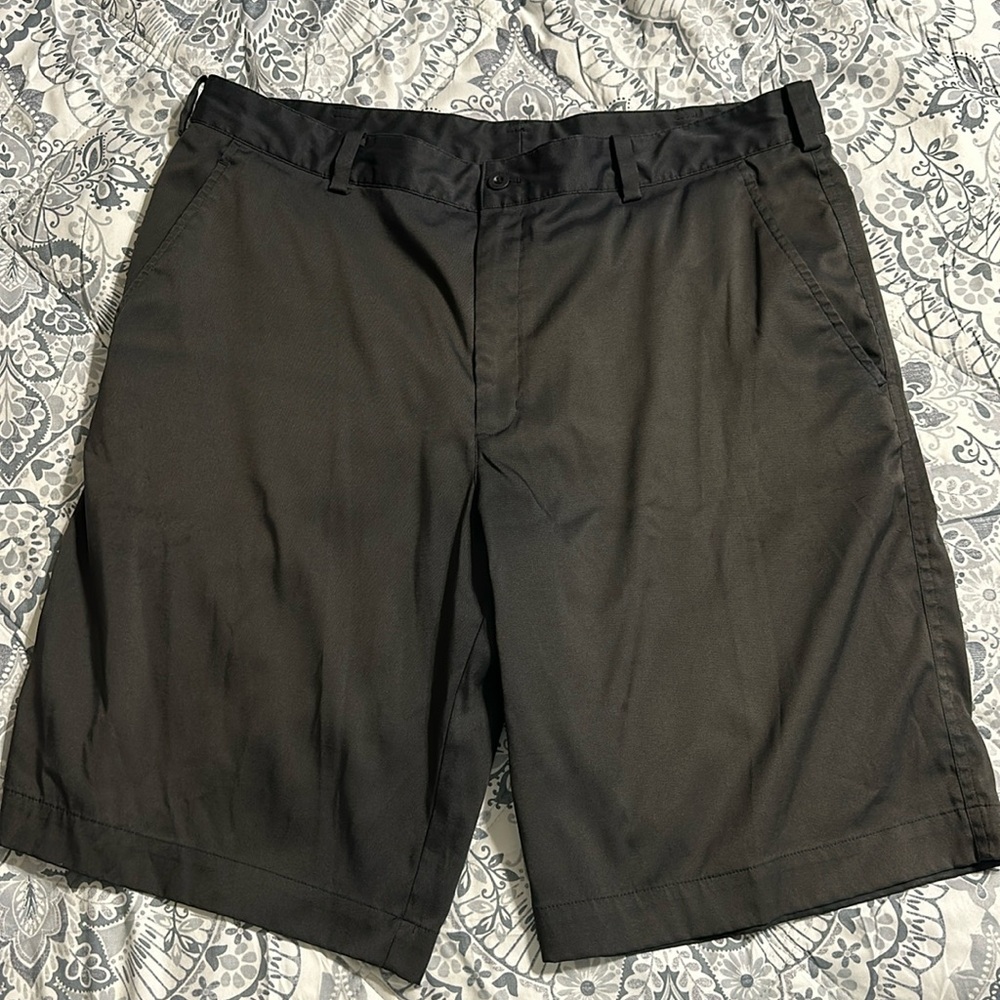 Golf shorts